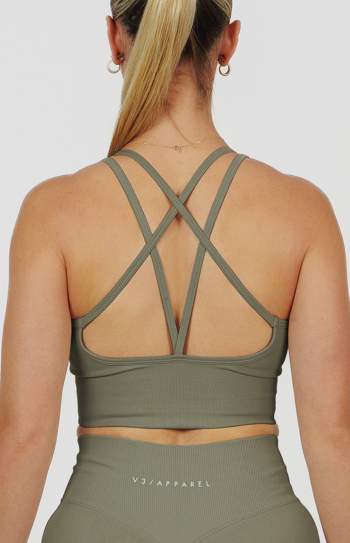 Form Seamless Scrunch Shorts & Sports Bra Set - Olive Green
