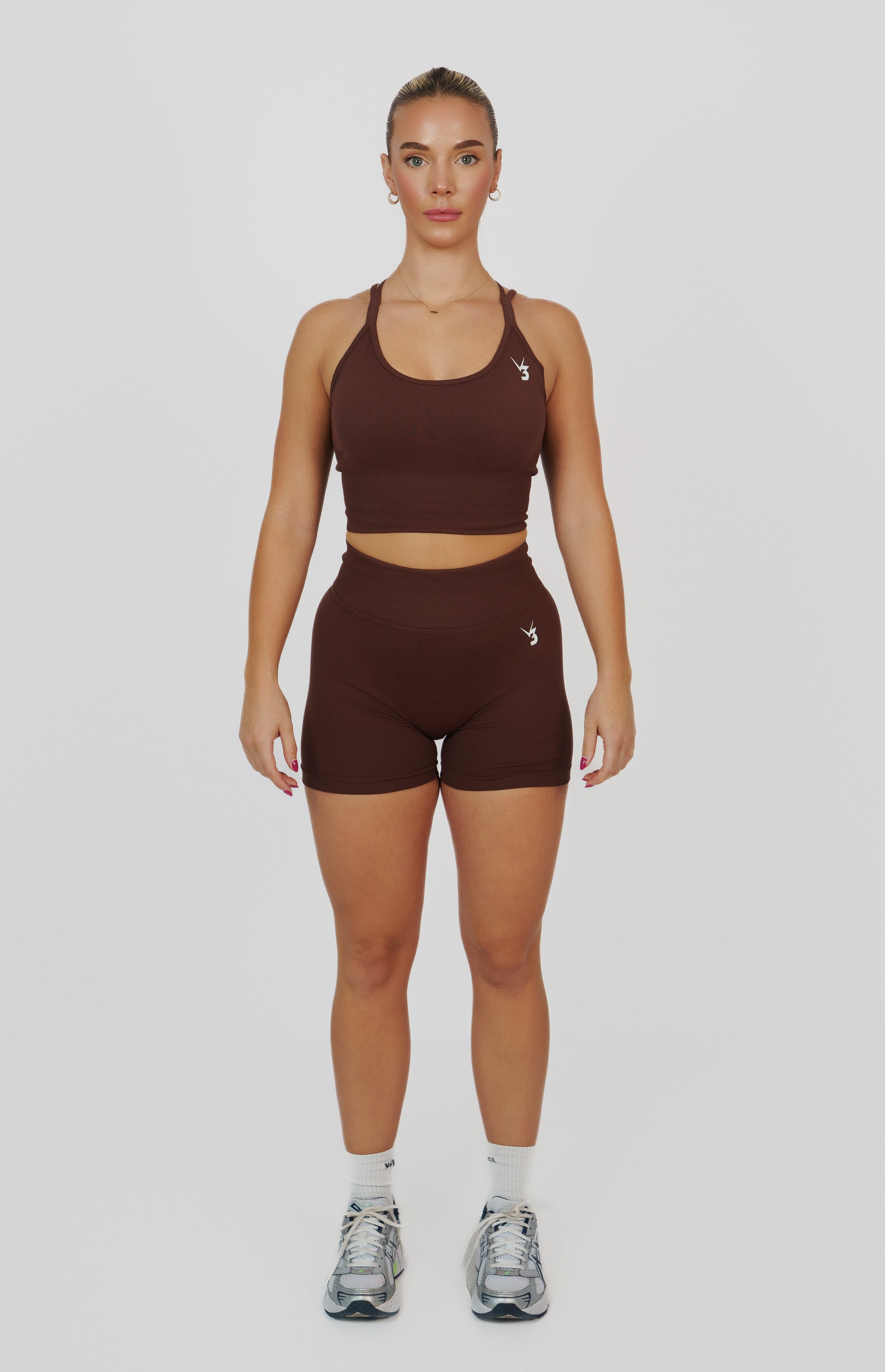 Form Seamless Scrunch Shorts & Sports Bra Set - Chestnut Brown