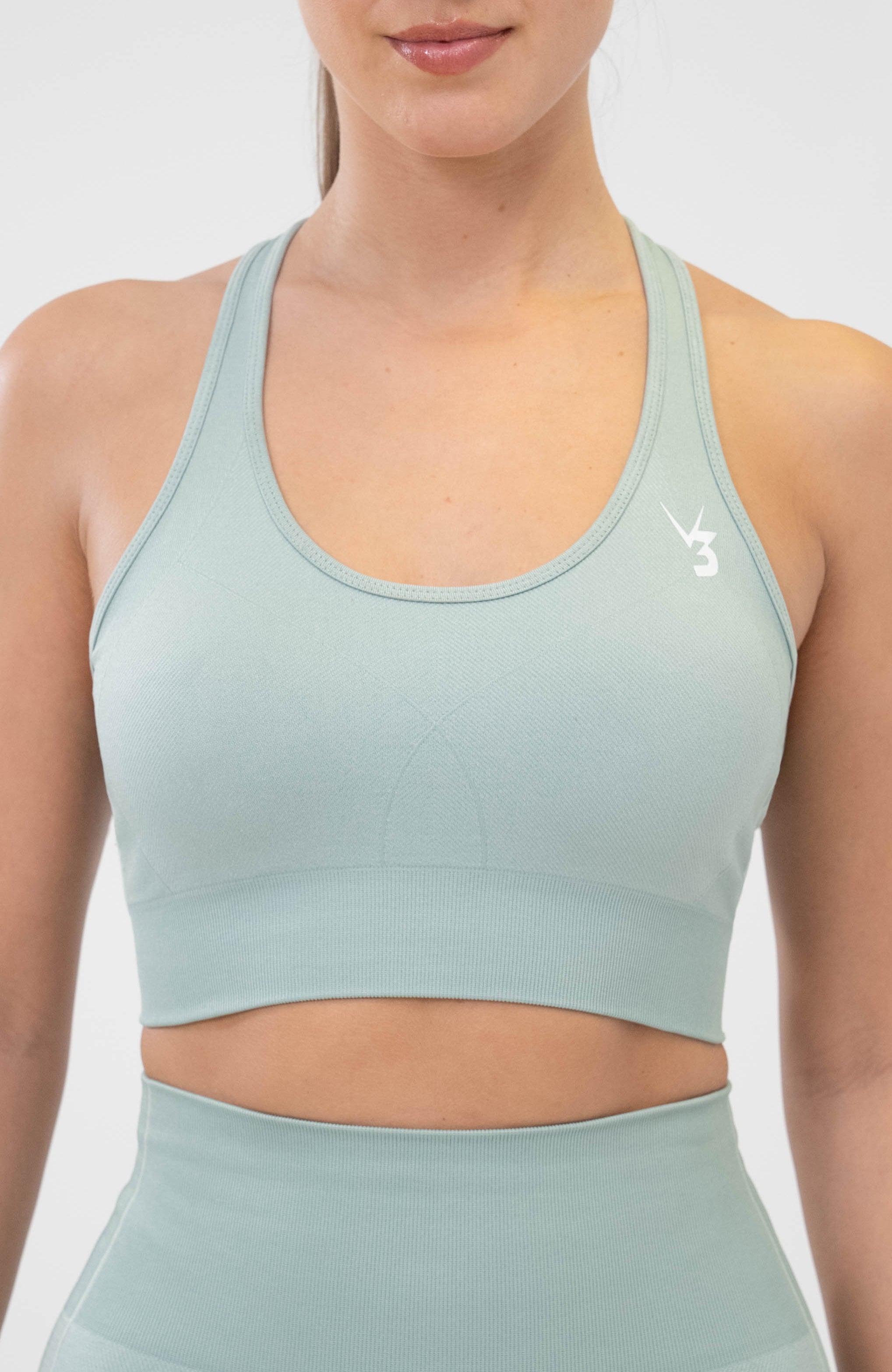 redbaysand Women's seamless Unity training sports bra in mint green with removable padded cups and strap for gym workouts training, Running, yoga, bodybuilding and bikini fitness.