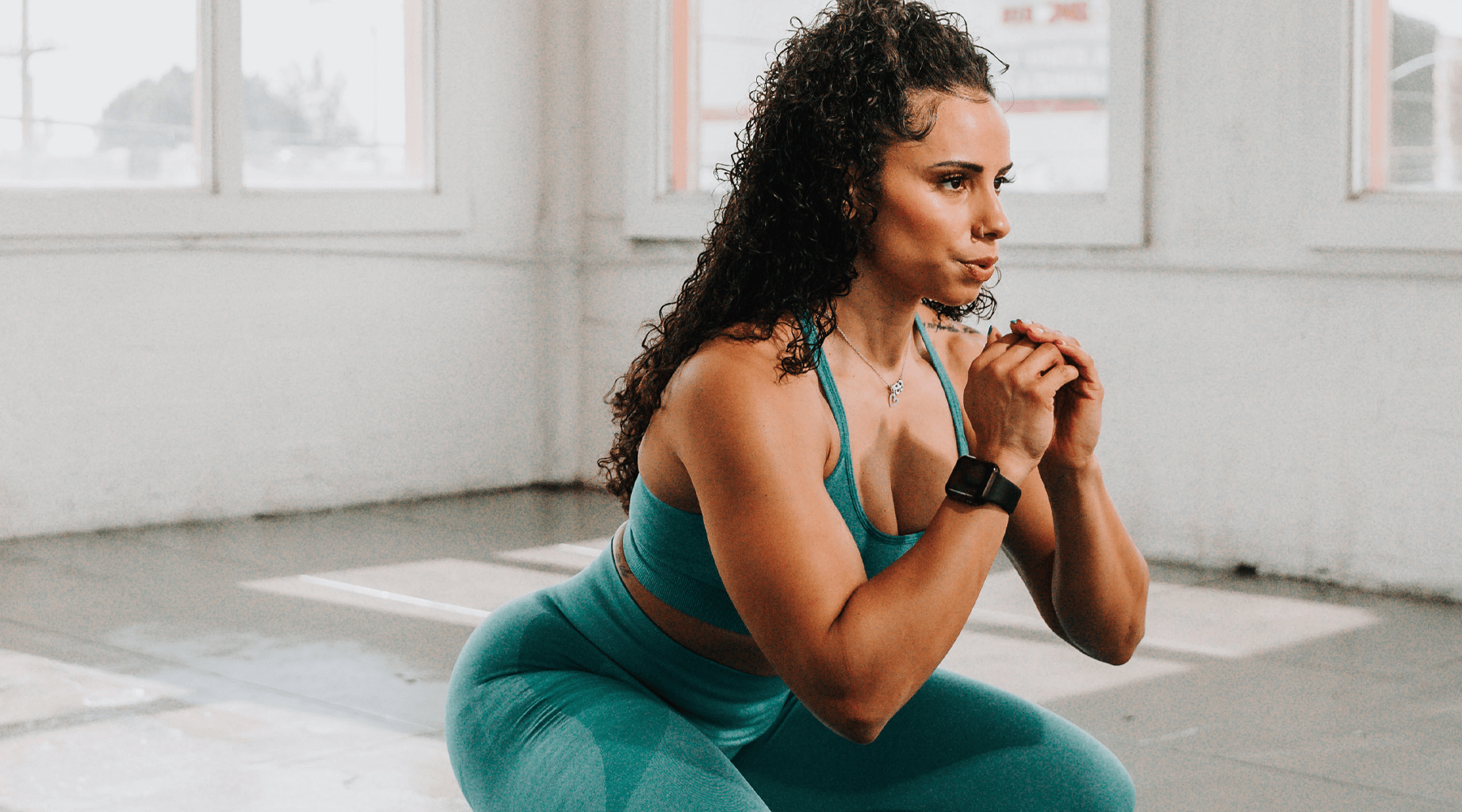 The Ultimate Women's Workout Routine for a Flat Stomach – V3 Apparel