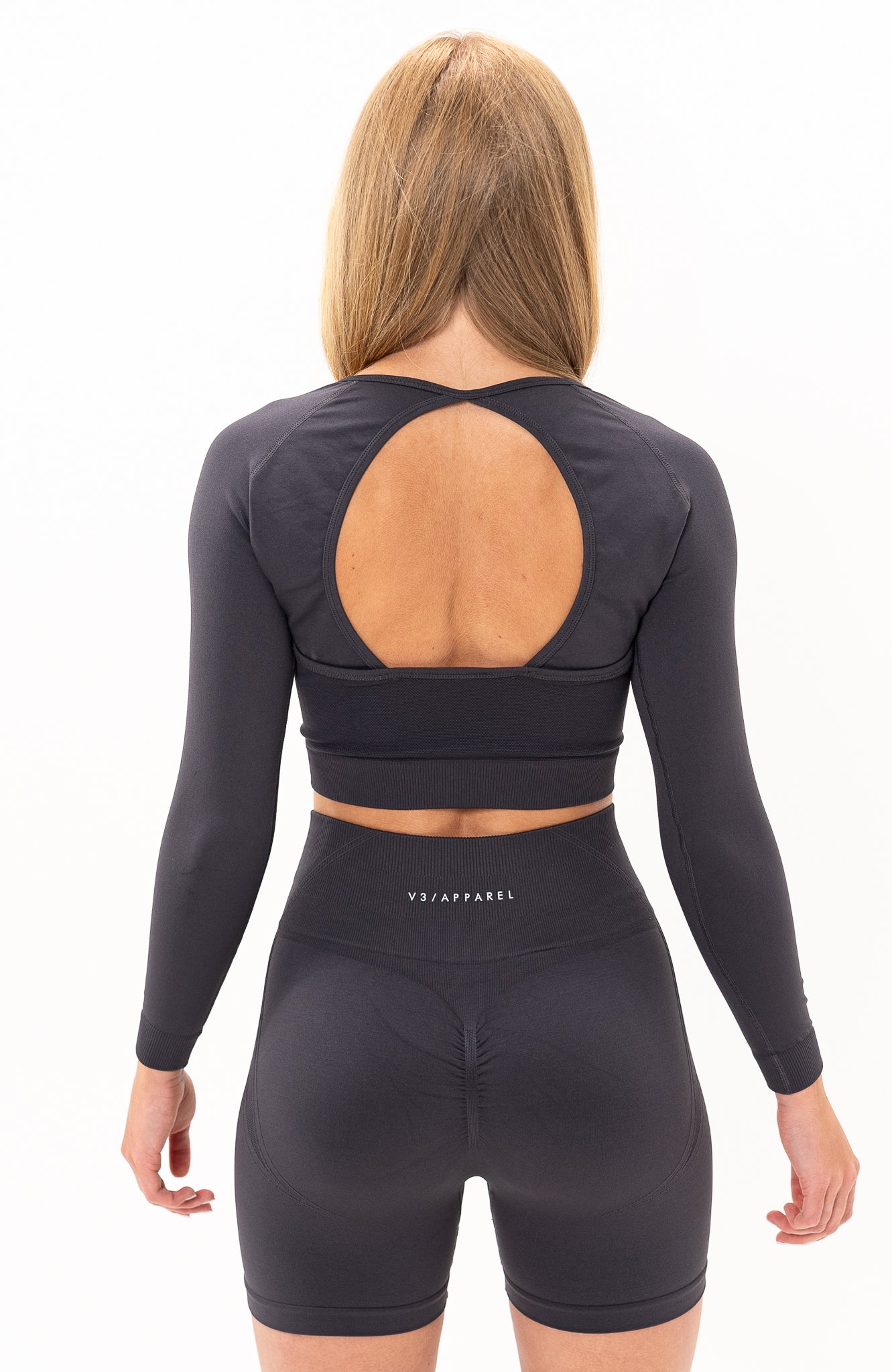 V3 Apparel Women's Tempo seamless long sleeve cropped training top in charcoal grey with thumb hole long sleeves and crop fit for gym workouts training, Running, yoga, bodybuilding and bikini fitness.