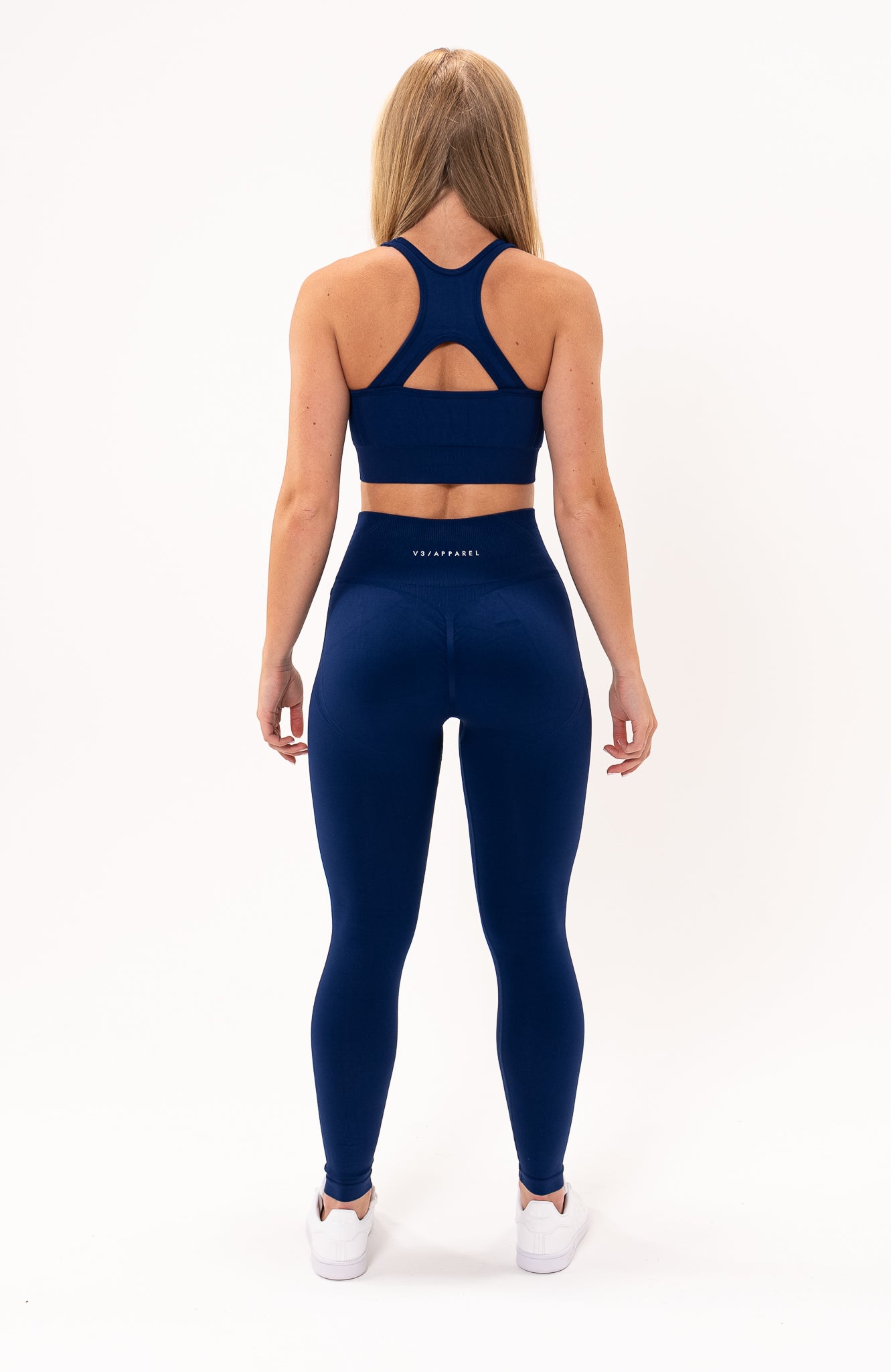 redbaysand Women's Tempo seamless scrunch bum shaping high waisted leggings and training sports bra in royal navy blue – Squat proof sports tights and training bra for Gym workouts training, Running, yoga, bodybuilding and bikini fitness.