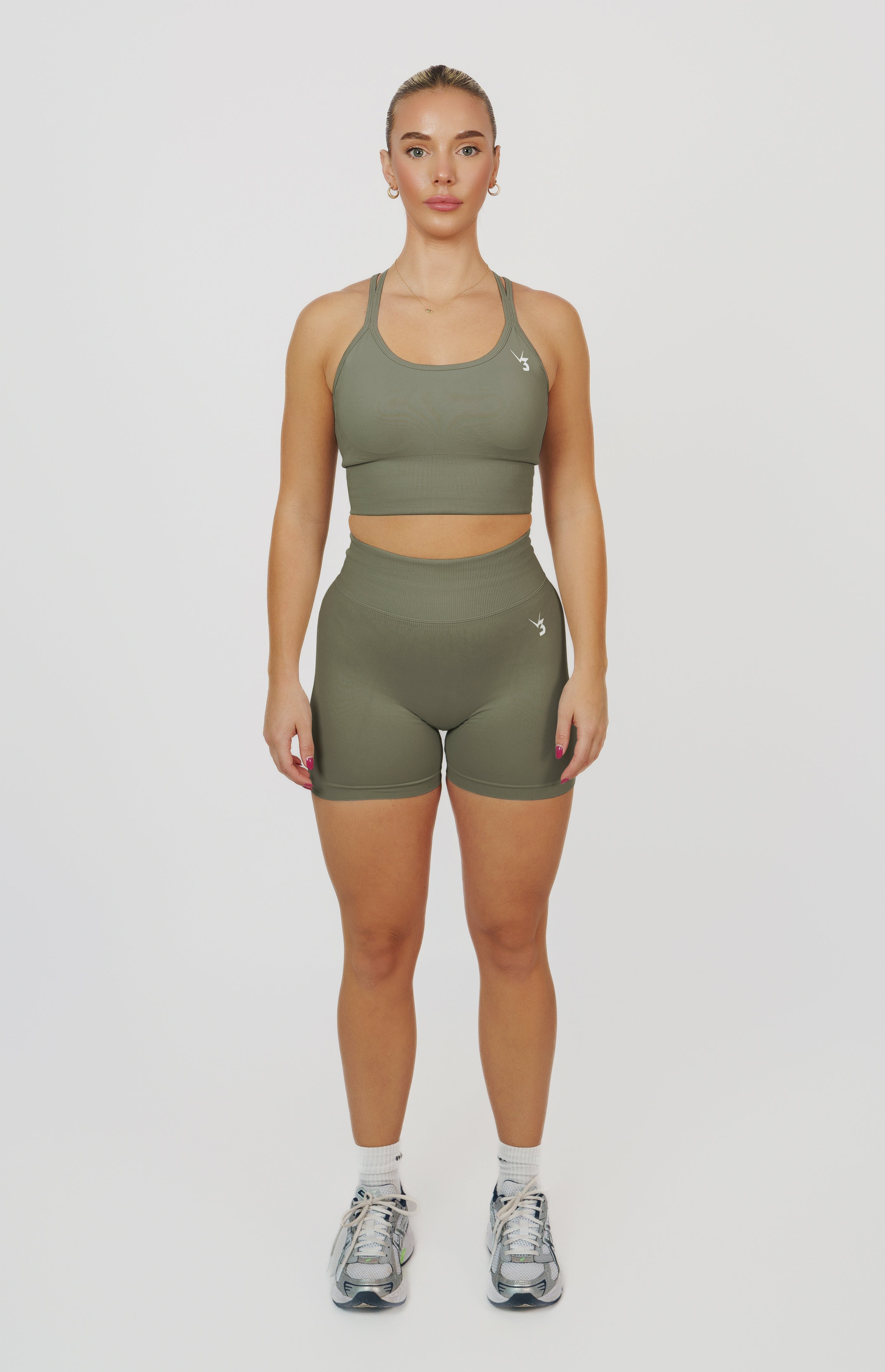 Form Seamless Scrunch Shorts & Sports Bra Set - Olive Green