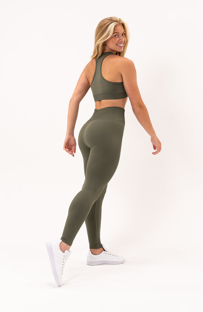 Buy CLOVIA High Rise Active Tights in Olive Green with Side Pockets |  Shoppers Stop